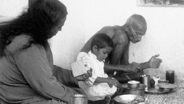 Yogananda e Gandhi